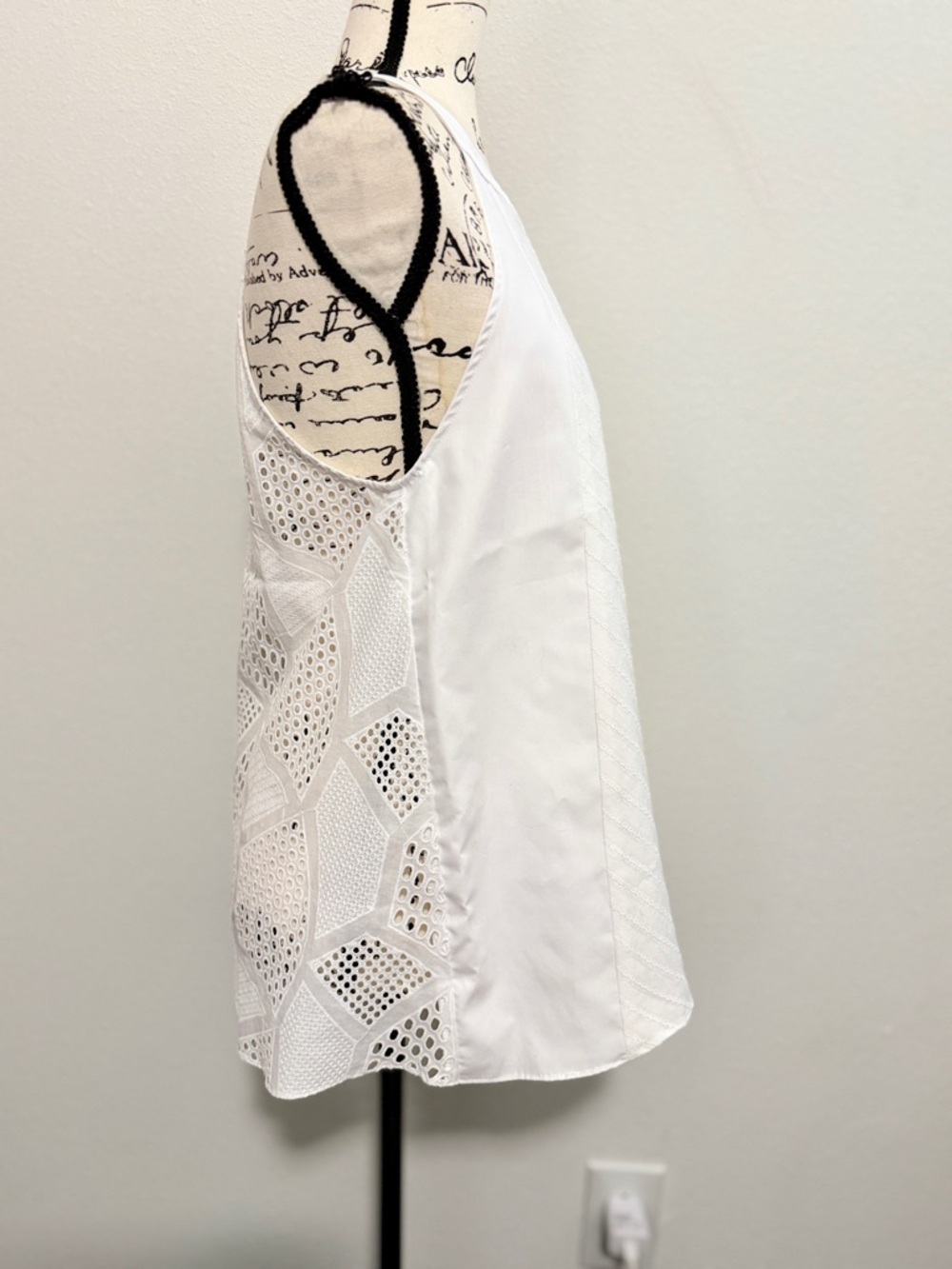 Amanda Uprichard Halter Camisole Nantucket Eyelet Sz M White Summer Quiet Luxury - Picture 15 of 16